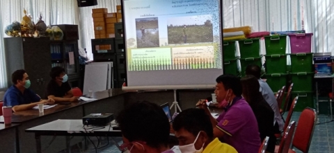 ประชุมคณะ​กรรม​การให้การช่วย​เหลือ​ประชา​ชน​ กรณีอุทกภัย